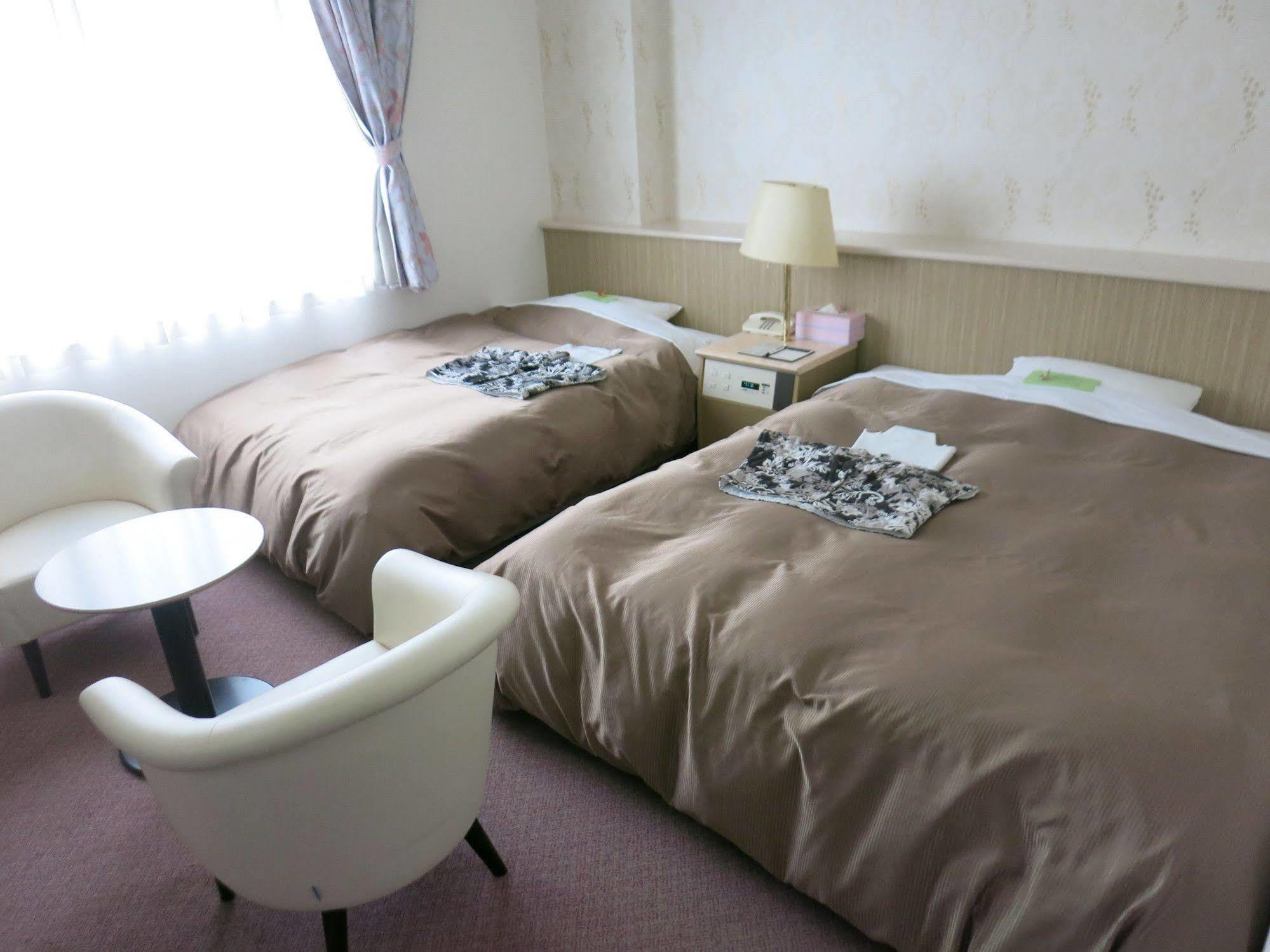 Hotel Centmain Нагоя Екстериор снимка