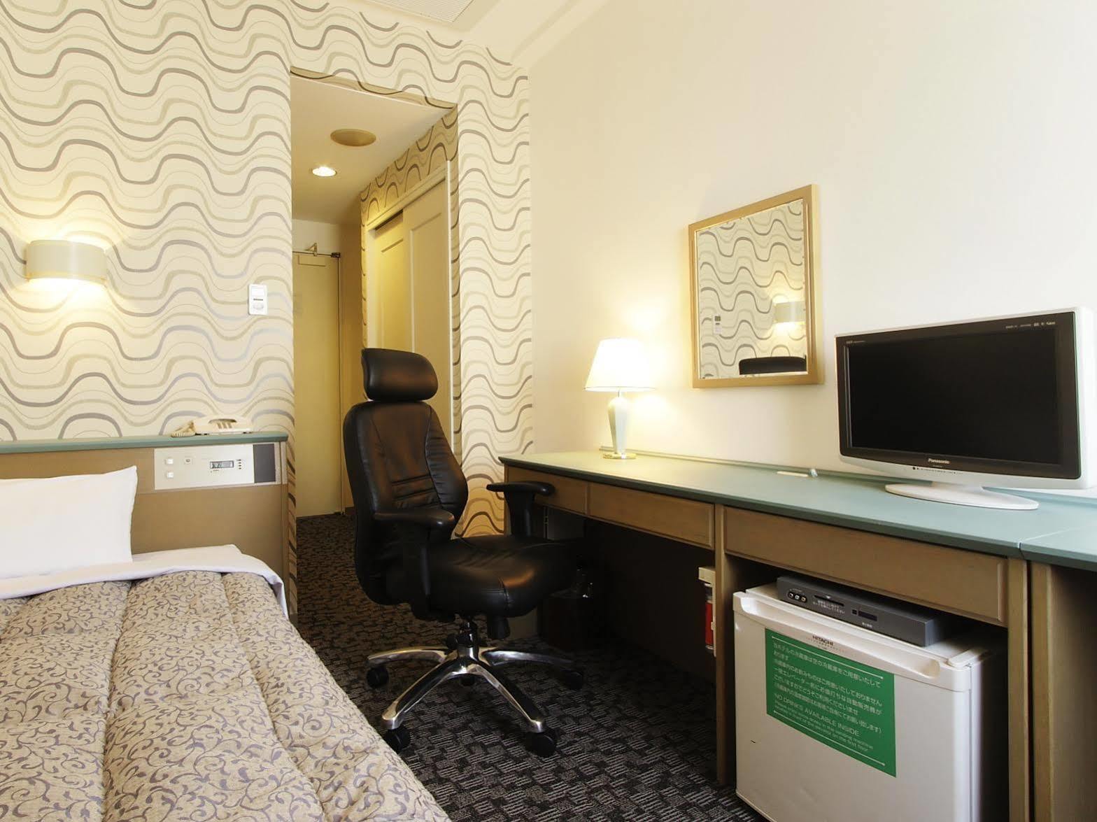 Hotel Centmain Нагоя Екстериор снимка
